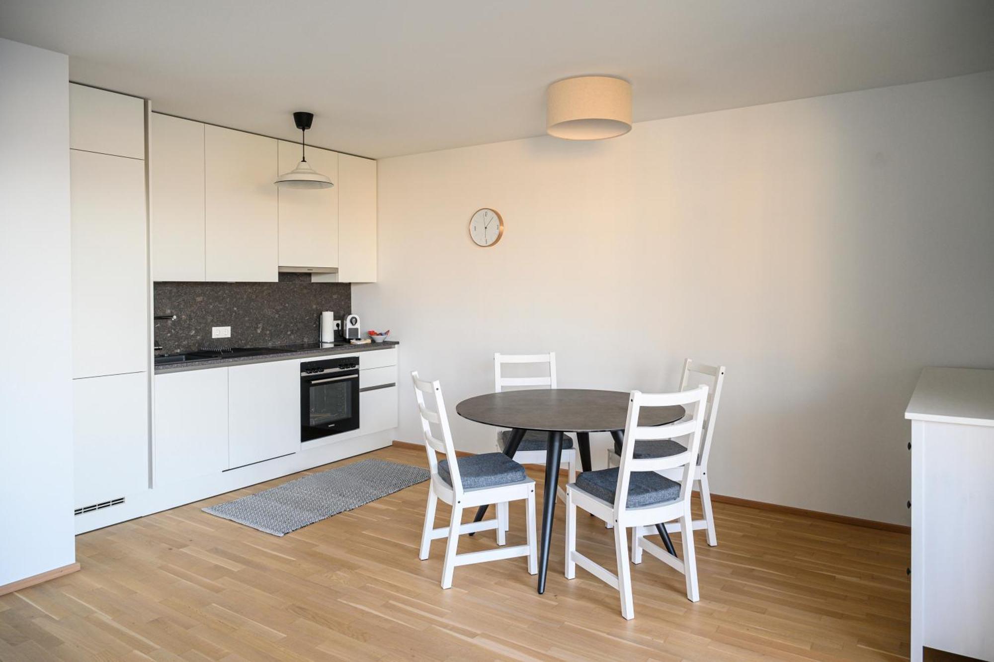 Vienna Sunny Side Up Apartments المظهر الخارجي الصورة